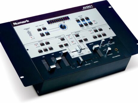 Numark AVM 01 Professional Audio/video Mixer With Effects