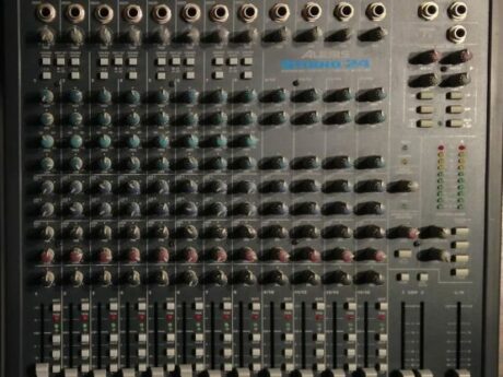 Alesis Studio 24 Mixer Recording Console